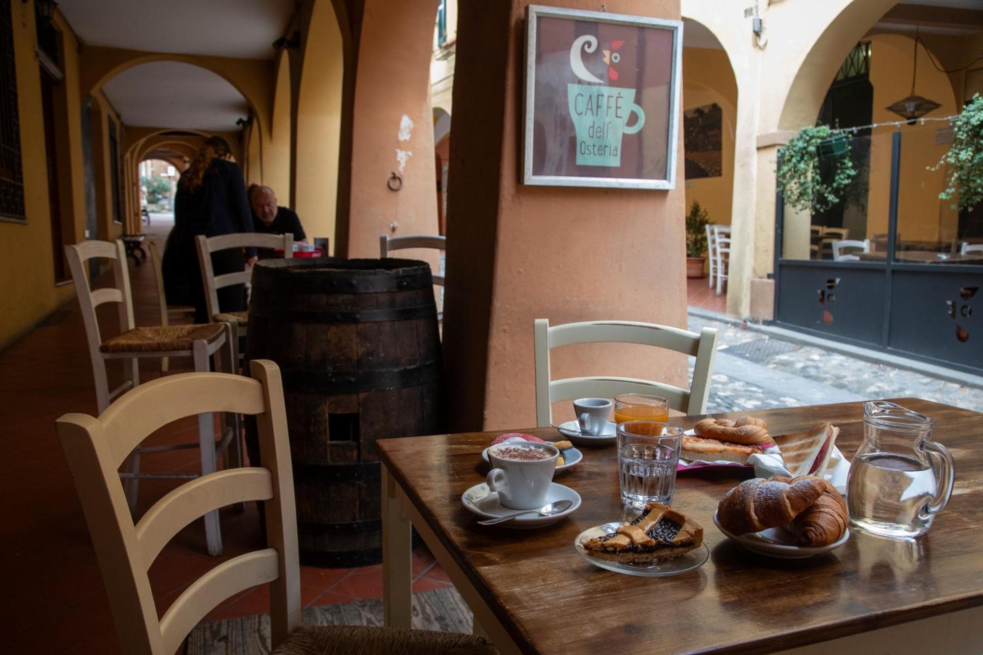 Locanda Dolcevita Доца Екстериор снимка